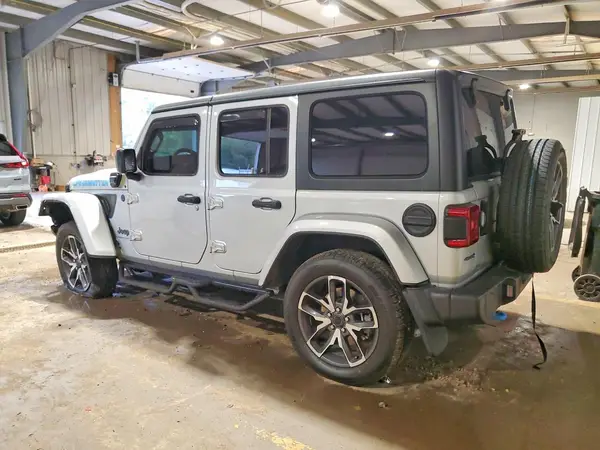 1C4RJXN60RW254859 — 2024 Jeep Wrangler, фото 2 с аукциона Copart, Передняя часть