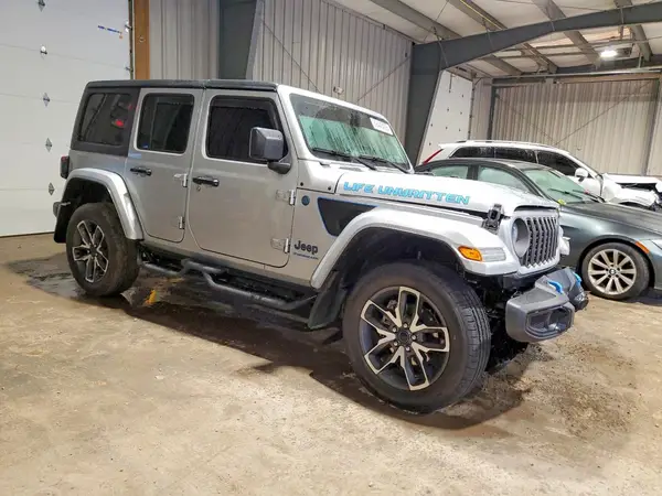 1C4RJXN60RW254859 — 2024 Jeep Wrangler, фото 4 с аукциона Copart, Передняя часть