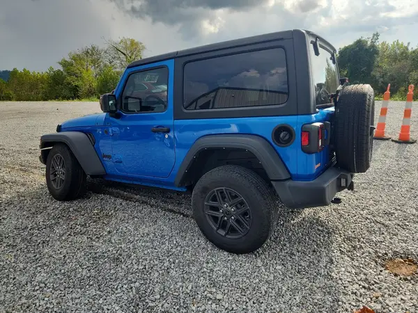 2024 JEEP WRANGLER VIN 1C4PJXAN7RW135386 фото 2