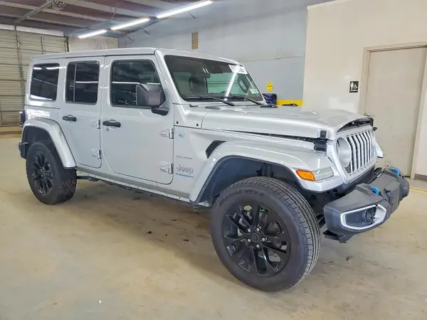 1C4RJXP6XRW233269 — 2024 Jeep Wrangler, фото 4 с аукциона Copart 14.10.2026, Передняя часть
