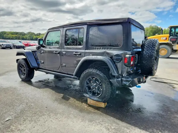 1C4RJXN63RW121867 — 2024 Jeep Wrangler, фото 2 с аукциона Copart, Задняя часть