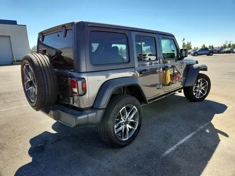 2025 Jeep Wrangler VIN 1C4RJXN65SW641025 фото 3