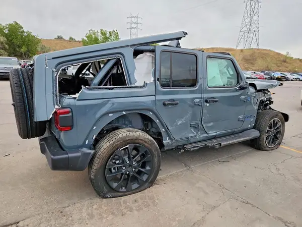 1C4RJXP63SW601734 — 2025 Jeep Wrangler, фото 3 с аукциона Copart, Опрокидывание