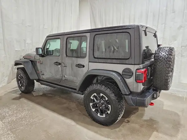 1C4PJXFG4TW257477 — 2026 Jeep Wrangler, фото 2 с аукциона Copart 05.10.2026, Передняя часть