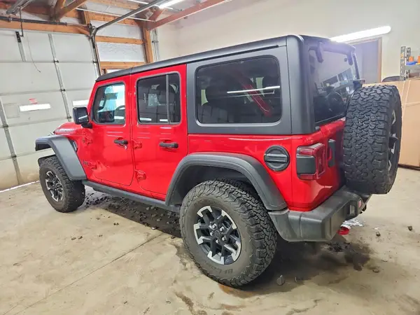 1C4PJXFG8TW302212 — 2026 Jeep Wrangler, фото 2 с аукциона Copart 30.09.2026, Боковая часть
