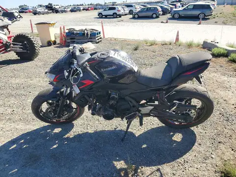 ML5EREP12PDA83759 — 2023 Kawasaki ER650, фото 3 с аукциона Copart 13.10.2026, Передняя часть