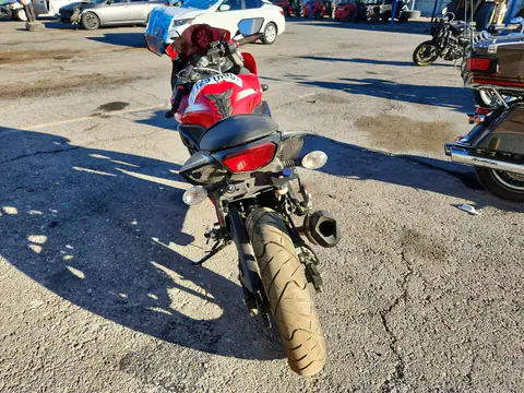 JKAEXMJ10CDAB7841 — 2012 Kawasaki EX250, фото 4 с аукциона Copart 06.10.2026, Мелкие вмятины и царапины
