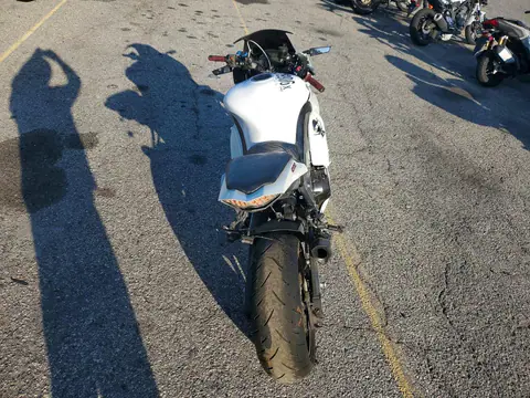 2011 Kawasaki Z1000 VIN JKAZXCG13BA003159 фото 6