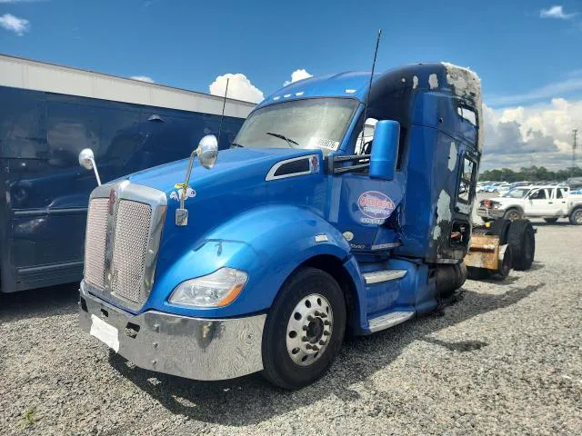 2018 KENWORTH CONSTRUCTION VIN 1XKYDP9X0JJ227186 фото 1