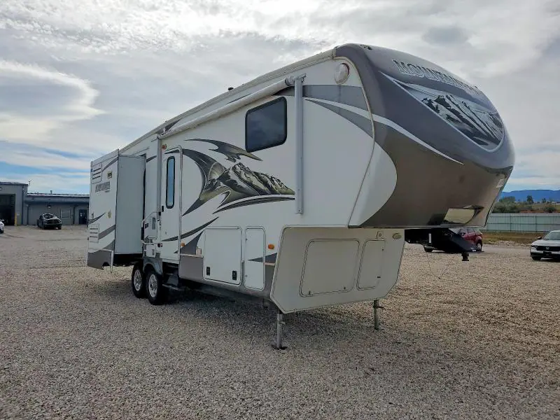4YDF2902XE4730232 Keystone Mountainee 2014 — повреждение Передняя часть, фото до ремонта