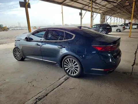 2017 KIA Cadenza VIN KNALB4J10H5041522 фото 2