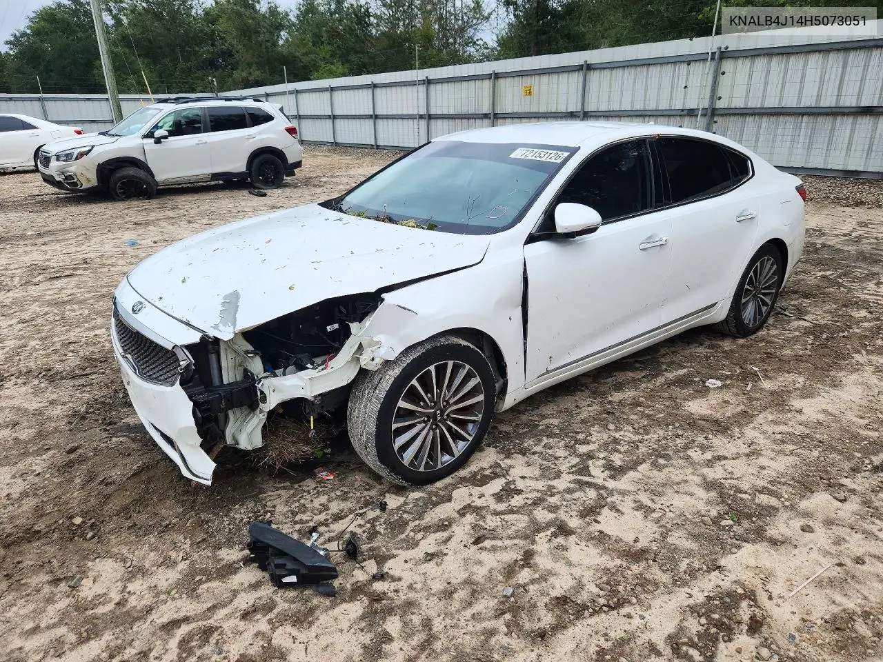 2017 Kia Cadenza Premium VIN KNALB4J14H5073051 фото 1