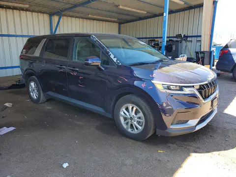 2023 KIA Carnival VIN KNDNB4H31P6212953 фото 4