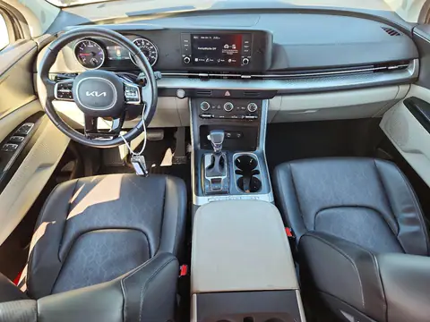 KNDNB4H39R6433686 — 2024 Kia Carnival, фото 8 с аукциона Copart, Передняя часть