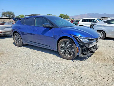 2023 KIA EV6 VIN KNDC44LA1P5099549 фото 4
