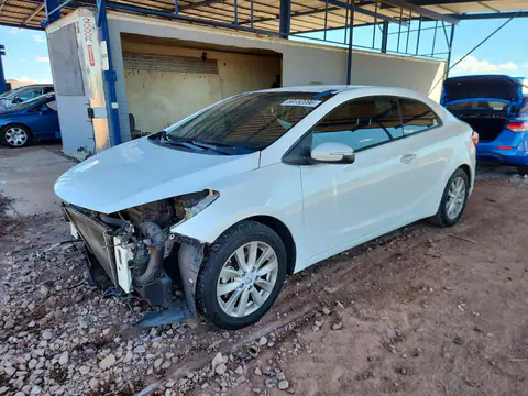 KNAFX6A86E5185479 — 2014 Kia Forte KOUP, Передняя часть (Front End), фото до ремонта