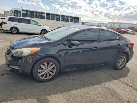 KNAFX4A62E5204077 — 2014 Kia Forte, Передняя часть (Front End), фото до ремонта