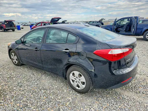 2015 KIA Forte VIN KNAFX4A69F5276072 фото 2