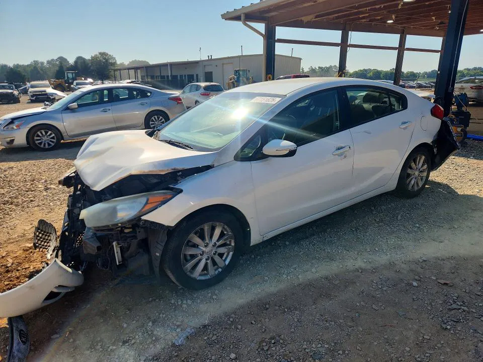 2015 KIA Forte VIN KNAFX4A64F5399391 фото 1