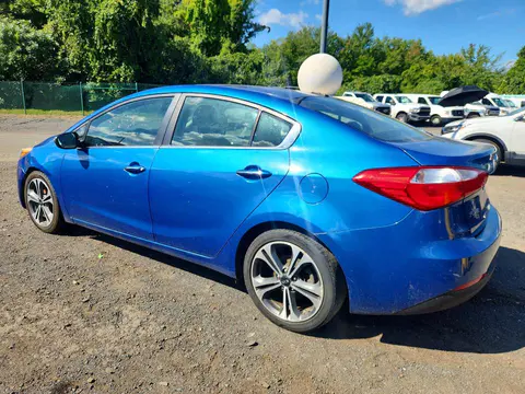 2015 KIA Forte VIN KNAFZ4A89F5337481 фото 2