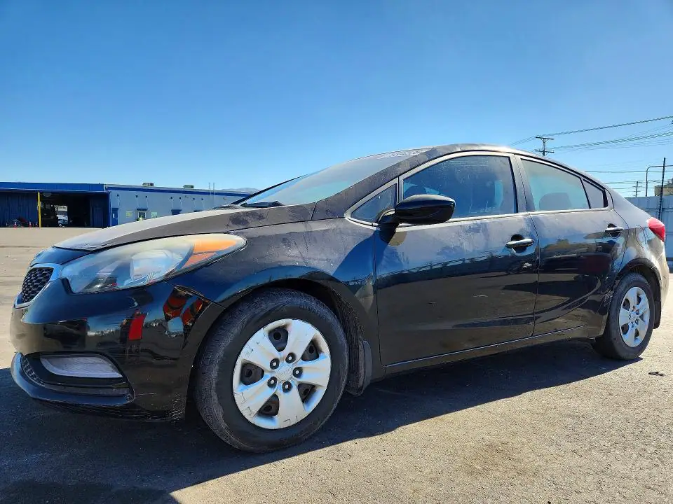 KNAFK4A67F5421334 Kia Forte 2015 — повреждение Вандализм, фото до ремонта