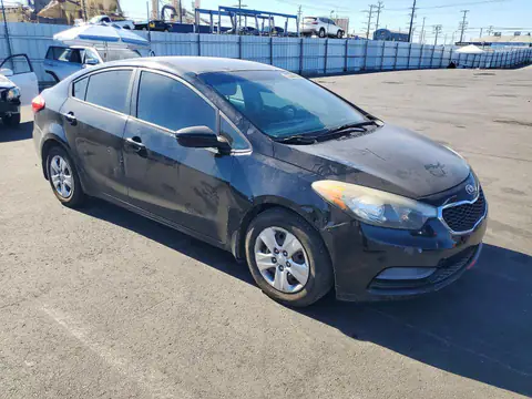 KNAFK4A67F5421334 — 2015 Kia Forte, фото 4 с аукциона Copart 14.10.2026, Вандализм