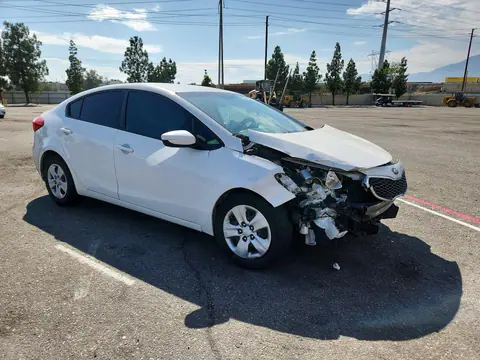 2016 KIA Forte VIN KNAFK4A69G5551343 фото 4
