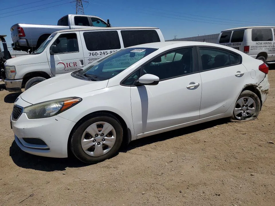 2016 KIA Forte VIN KNAFK4A62G5579095 фото 1