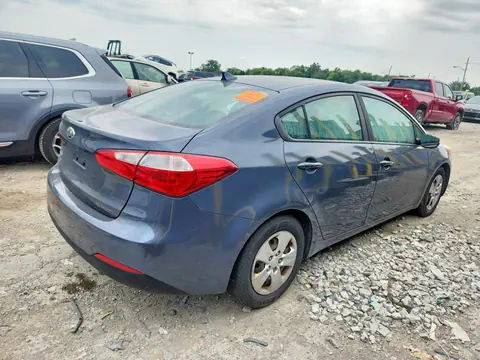 2016 KIA FORTE VIN KNAFK4A61G5610546 фото 3