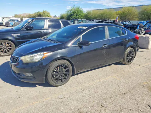 KNAFX4A88G5450748 — 2016 Kia Forte, Задняя часть (Rear End), фото до ремонта