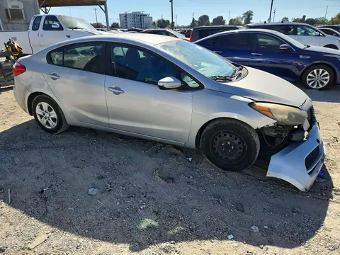 2016 KIA Forte VIN KNAFK4A6XG5615244 фото 4