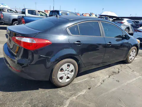 KNAFK4A60G5619285 — 2016 Kia Forte, фото 3 с аукциона Copart 30.09.2026, Вандализм