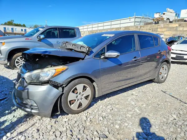 KNAFK5A86G5648796 — 2016 Kia Forte, Передняя часть (Front End), фото до ремонта
