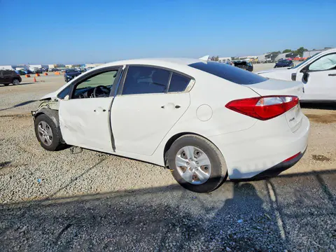 2016 KIA Forte VIN KNAFK4A61G5617352 фото 2