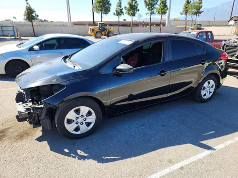 KNAFK4A66G5550571 — 2016 Kia Forte, Передняя часть (Front End), фото до ремонта