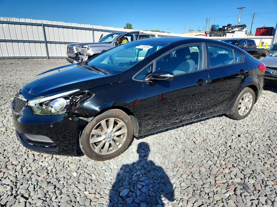 2016 KIA FORTE VIN KNAFX4A64G5508496 фото 1