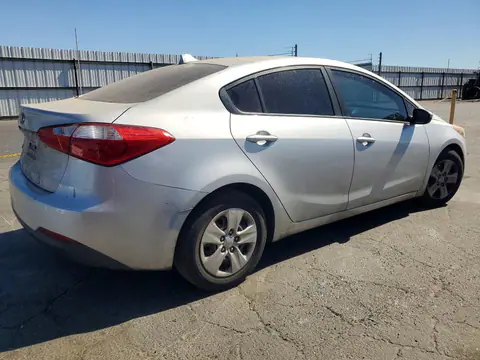 2016 KIA Forte VIN KNAFK4A6XG5611887 фото 3