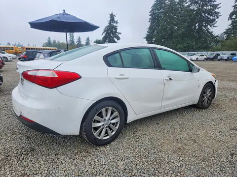 2016 KIA Forte VIN KNAFX4A64G5605018 фото 3