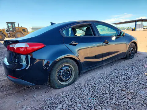 2016 KIA Forte VIN KNAFK4A6XG5449517 фото 3