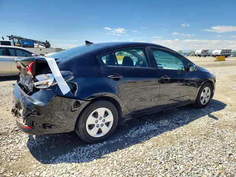 2017 KIA Forte VIN 3KPFK4A76HE093357 фото 3
