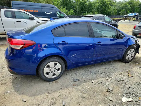 2017 KIA FORTE VIN 3KPFK4A76HE104390 фото 3