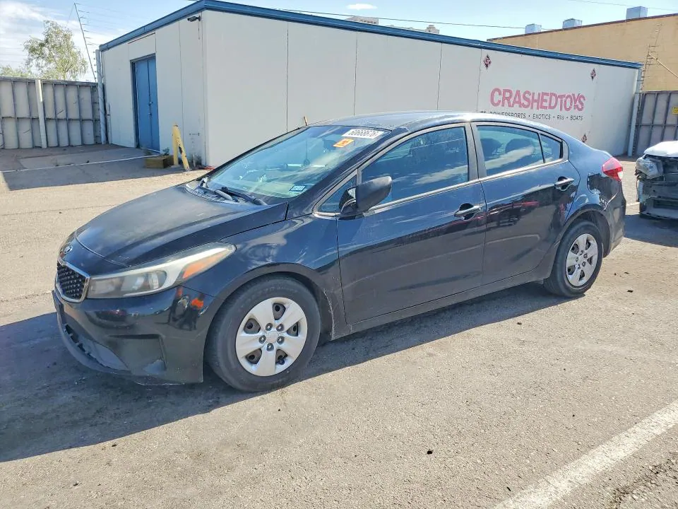 2017 KIA Forte VIN 3KPFK4A73HE083613 фото 1