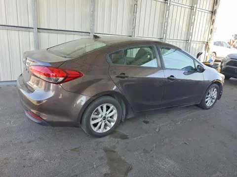 2017 KIA Forte VIN 3KPFL4A75HE132923 фото 3
