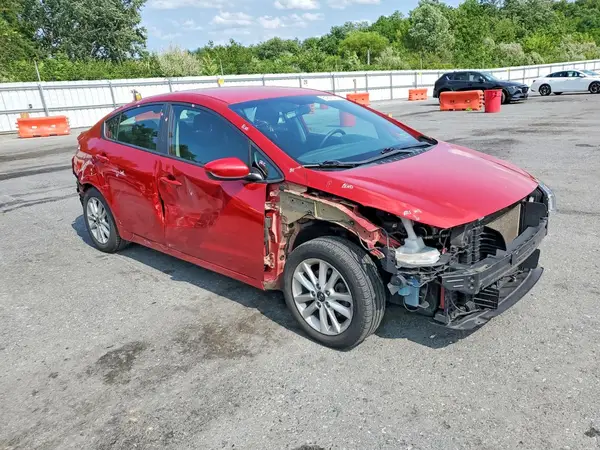 3KPFL4A7XHE120976 — 2017 Kia Forte, фото 4 с аукциона Copart 06.10.2026, Повреждения со всех сторон