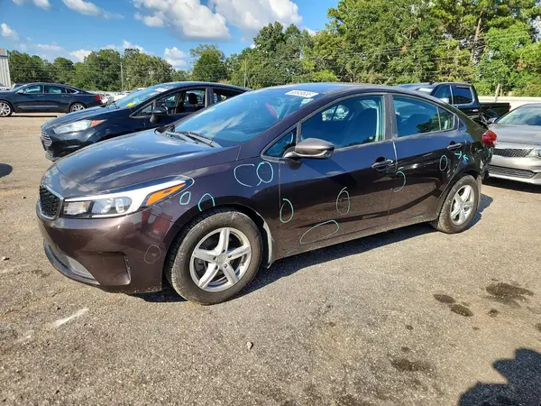 3KPFL4A79HE152981 — 2017 Kia Forte, Задняя часть (Rear End), фото до ремонта