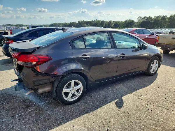 3KPFL4A79HE152981 — 2017 Kia Forte, фото 3 с аукциона Copart, Задняя часть
