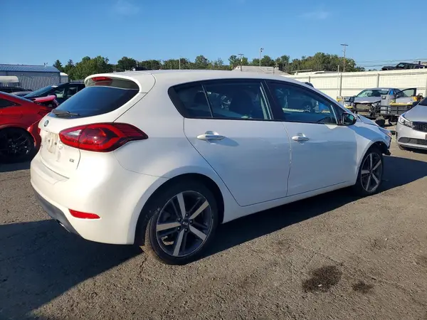 KNAFX5A87H5727817 — 2017 Kia Forte, фото 3 с аукциона Copart 04.10.2026, Передняя часть