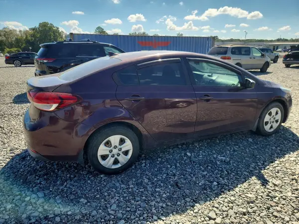 3KPFL4A7XHE143321 — 2017 Kia Forte, фото 3 с аукциона Copart, Естественный износ