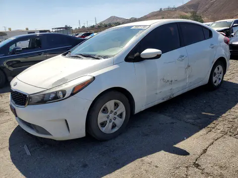3KPFK4A78HE091223 — 2017 Kia Forte, Боковая часть (Side), фото до ремонта