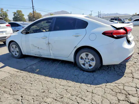 2017 KIA Forte VIN 3KPFK4A78HE091223 фото 2
